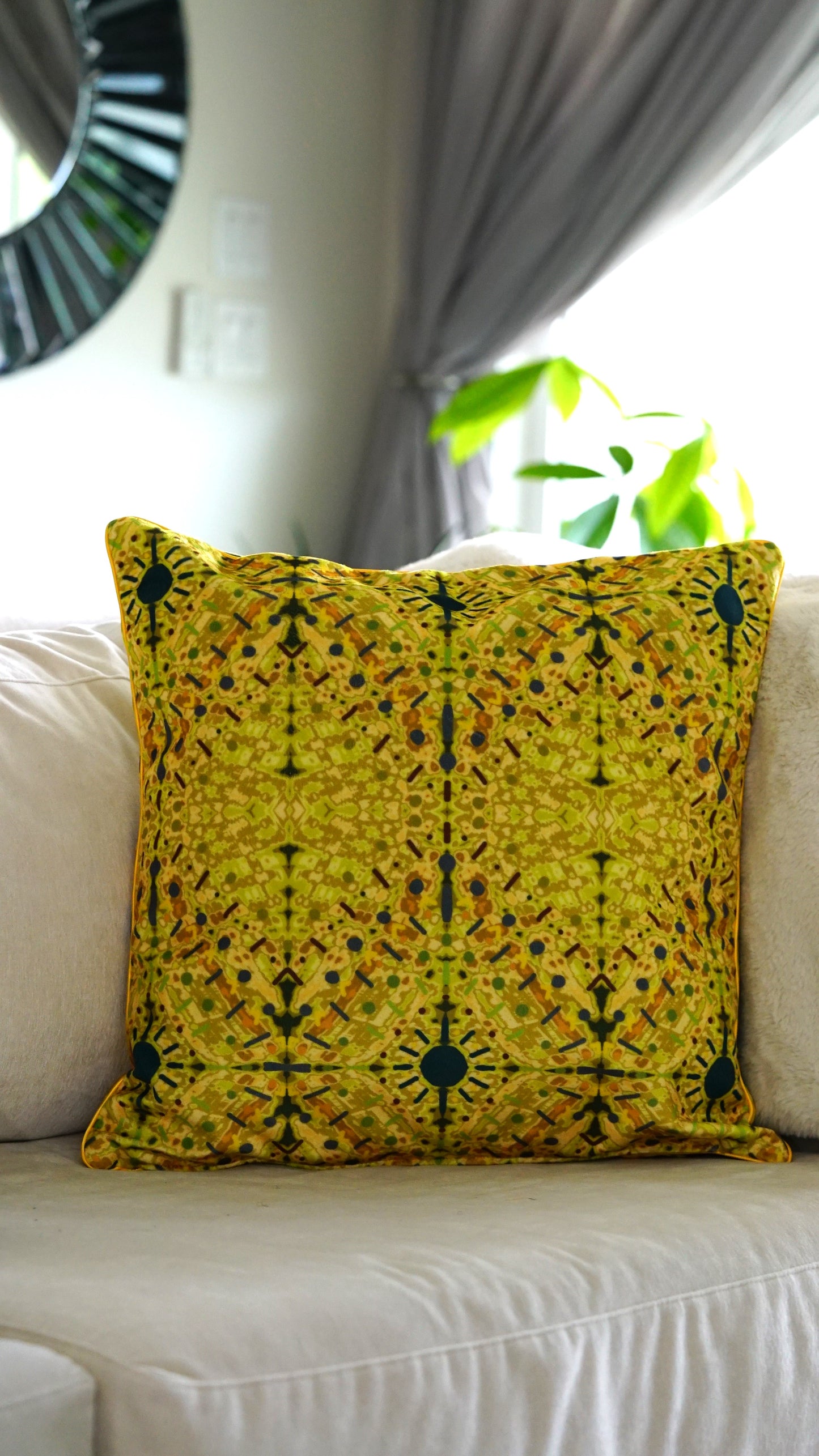 Makore Throw Pillow (Cushion) Cover